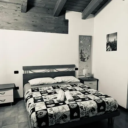Merlin 6 Apartment